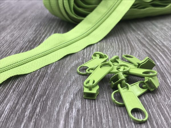 Reißverschluss Endlos mit Zipper hellgrün
