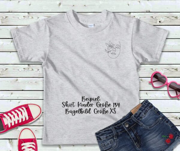 OneLine Gesicht Lilie Bügelbild Größe XS Kindershirt