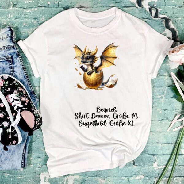 Bügelbild Drache schwarz gold mit Flügeln im Ei Größe XL Damenshirt