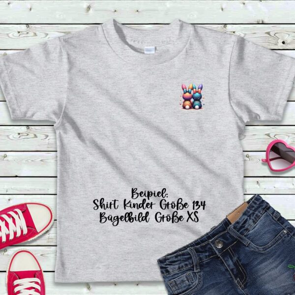 Bügelbild Ostern bute Hasen von hinten Größe XS Kindershirt