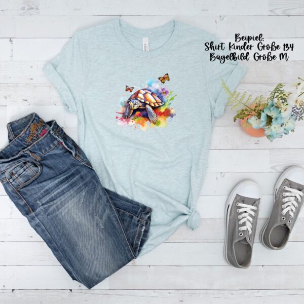 Bügelbild Ocean Schildkröte mit Schmetterlingen Größe M Kindershirt